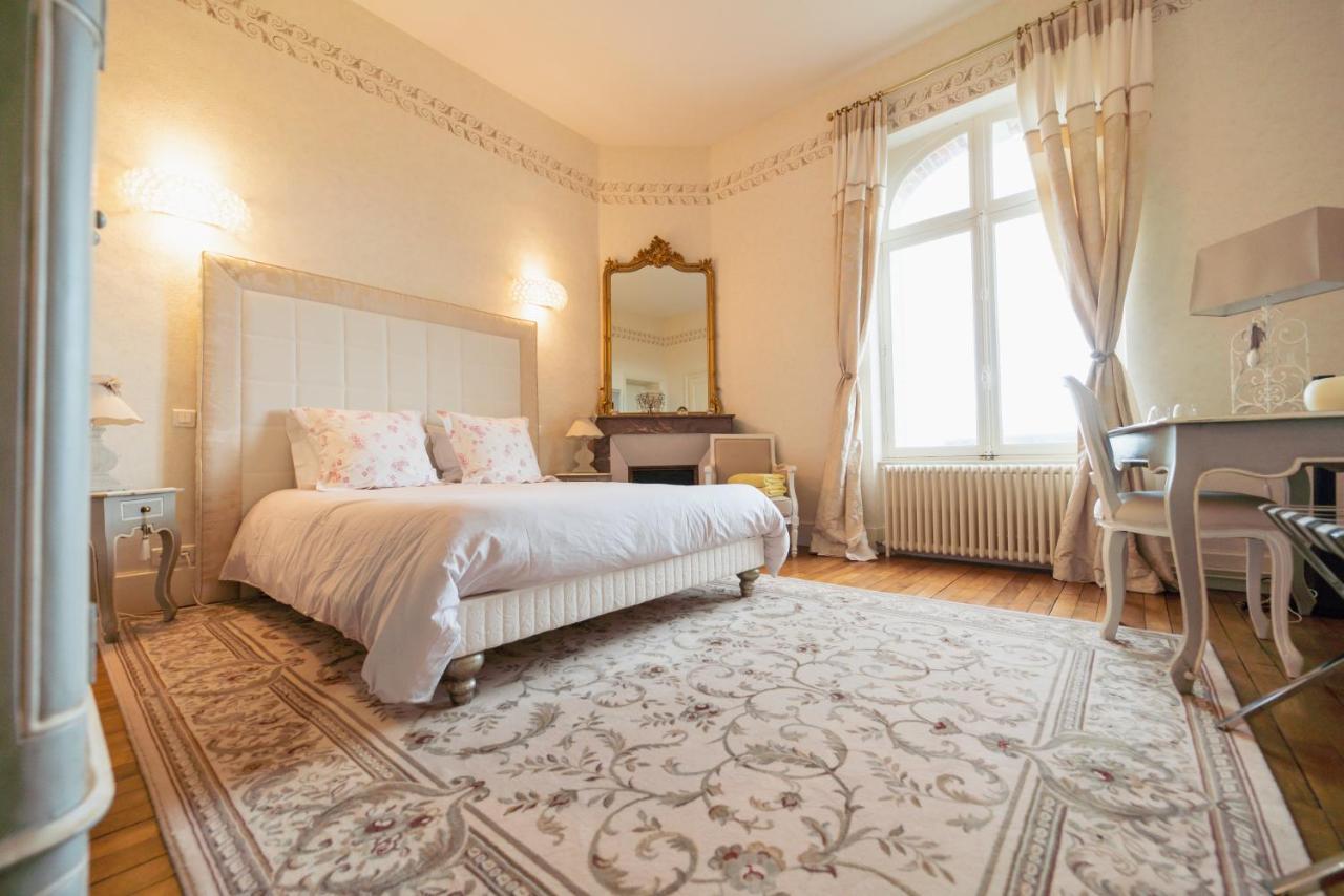 La Poignardière Châtillon-sur-Indre Esterno foto