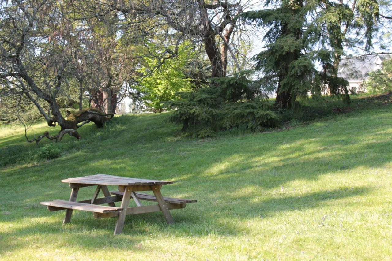 La Poignardière Châtillon-sur-Indre Esterno foto